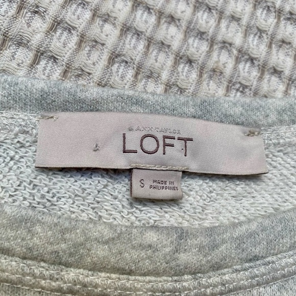 LOFT Gray Knit Mixed Media Top Small White Poplin Sleeve Pullover Blouse - Picture 10 of 11